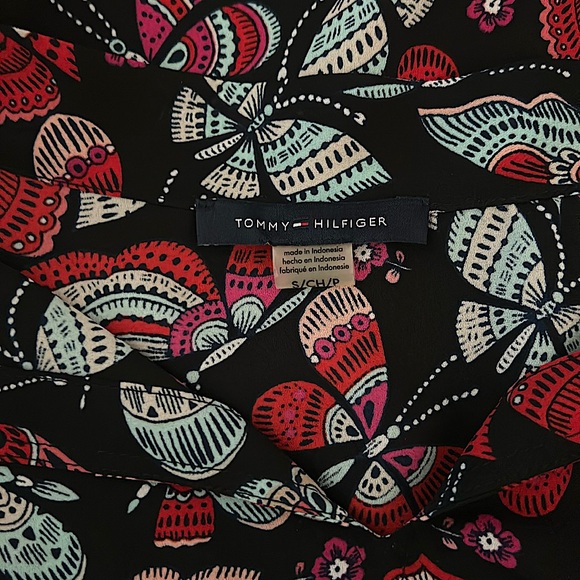 Tommy Hilfiger Colorful Butterflies Sleeveless Blouse Shirt Top **Size S** 🦋🦋 - Picture 6 of 6